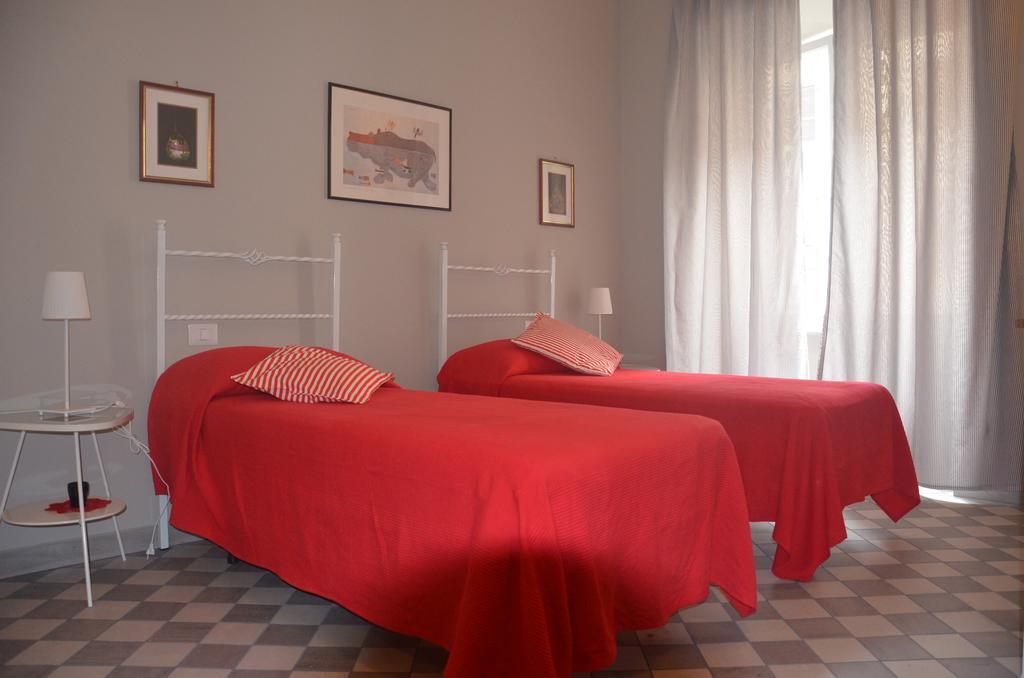 Le Stanze Di Pietro Bed & Breakfast โรม ภายนอก รูปภาพ