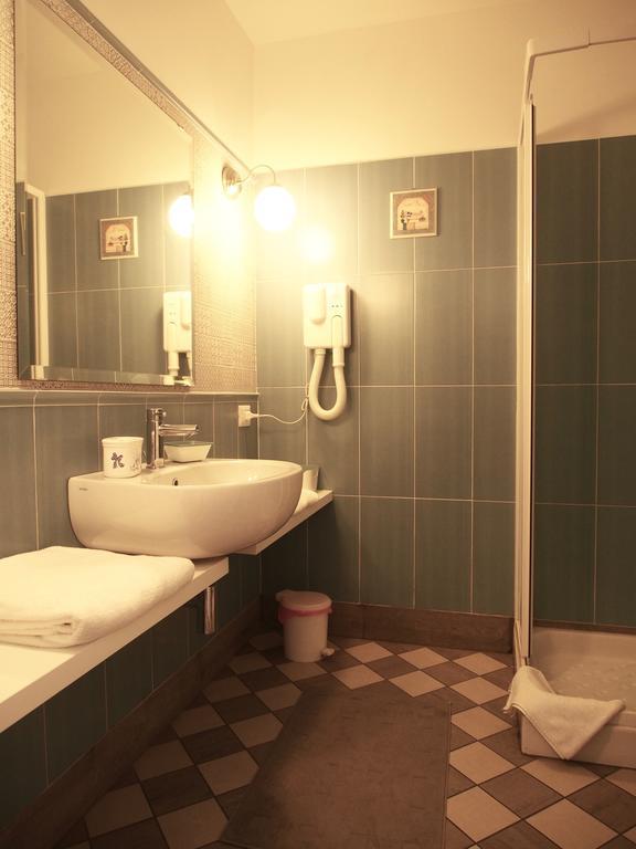 Le Stanze Di Pietro Bed & Breakfast โรม ภายนอก รูปภาพ