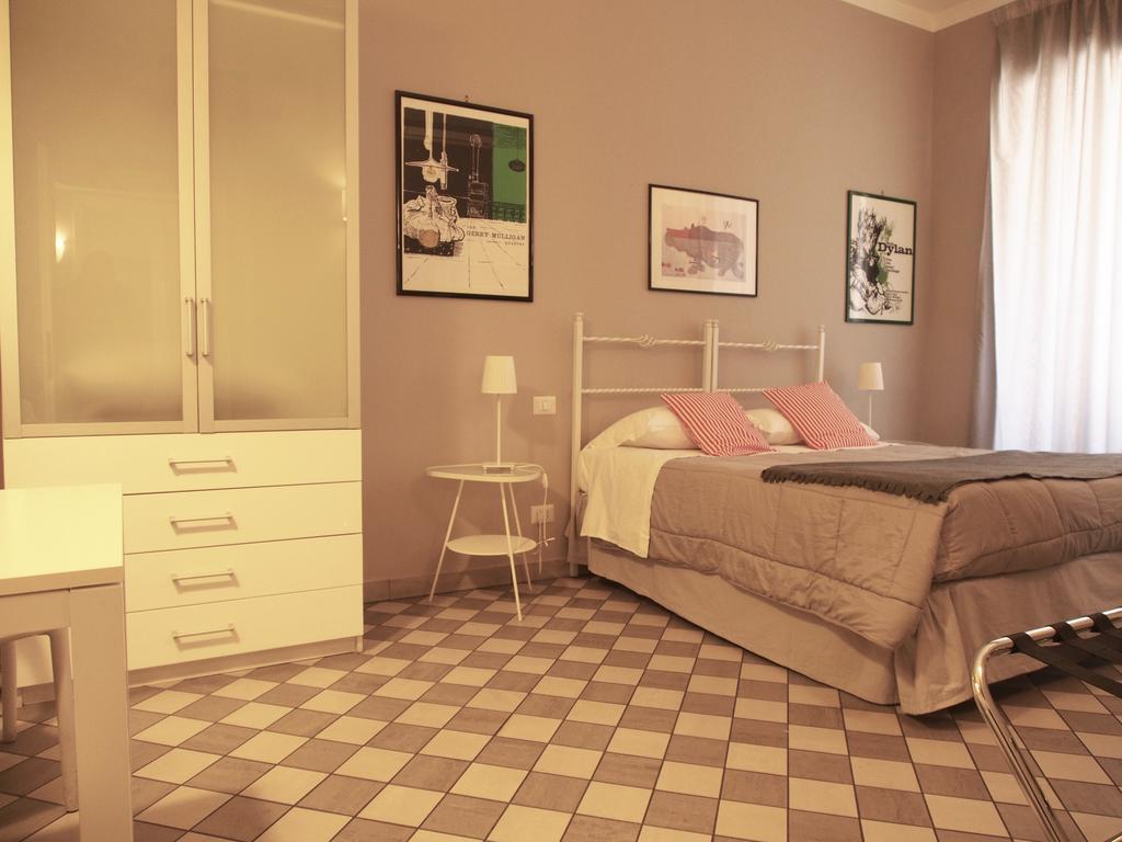 Le Stanze Di Pietro Bed & Breakfast โรม ภายนอก รูปภาพ