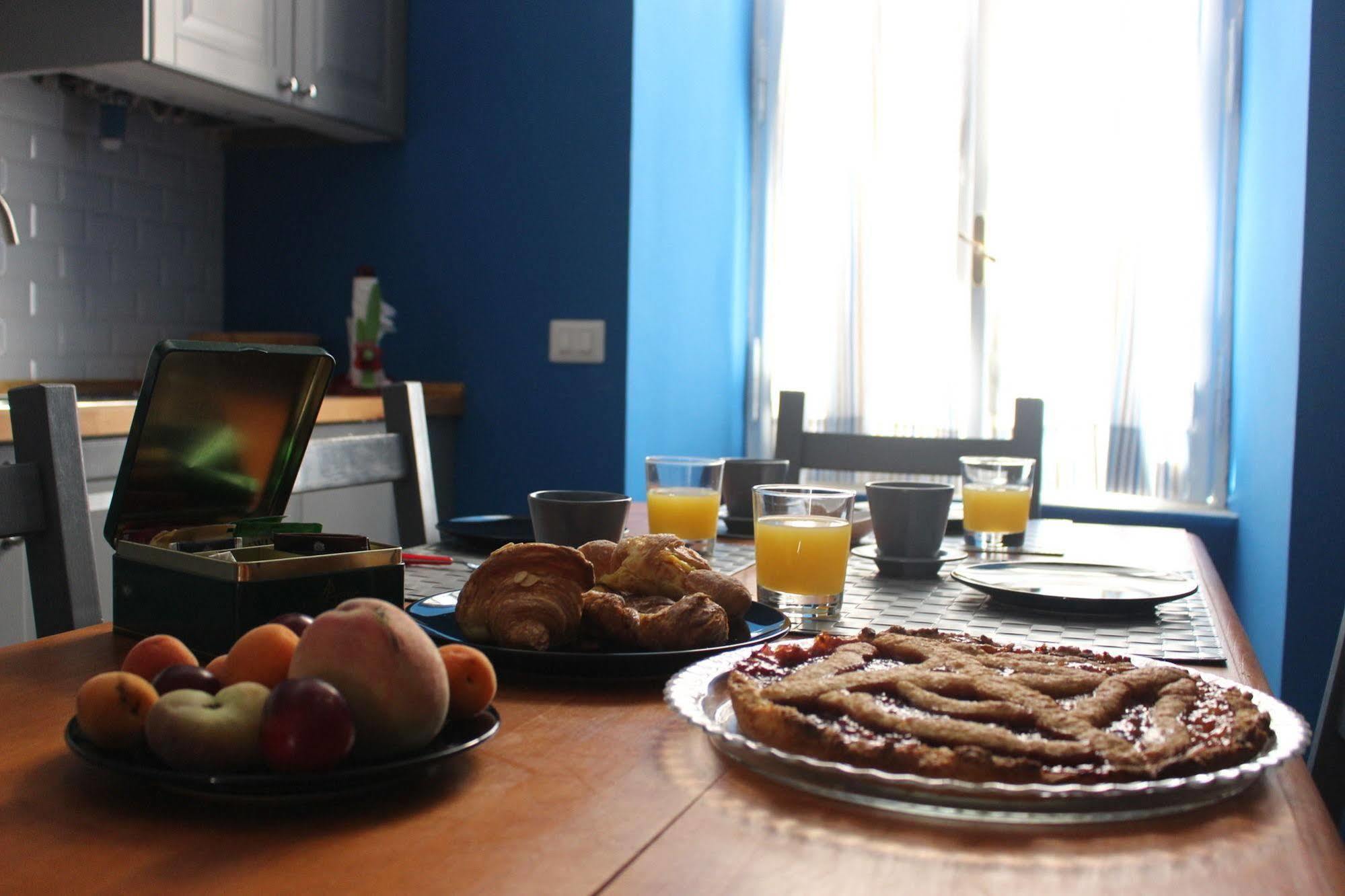 Le Stanze Di Pietro Bed & Breakfast โรม ภายนอก รูปภาพ